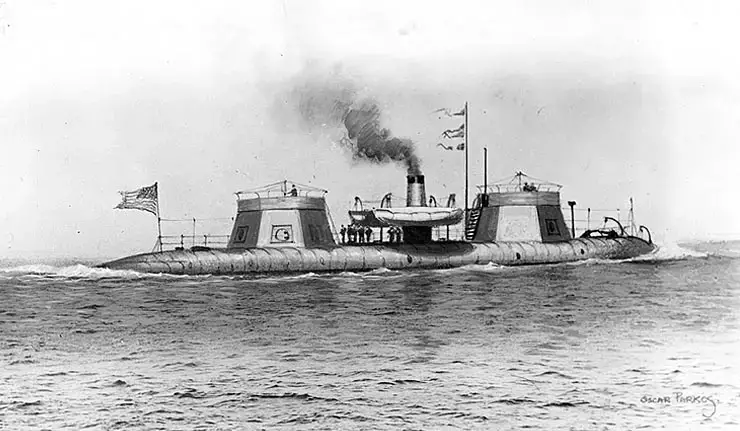 black and white photograph of the uss keotuk