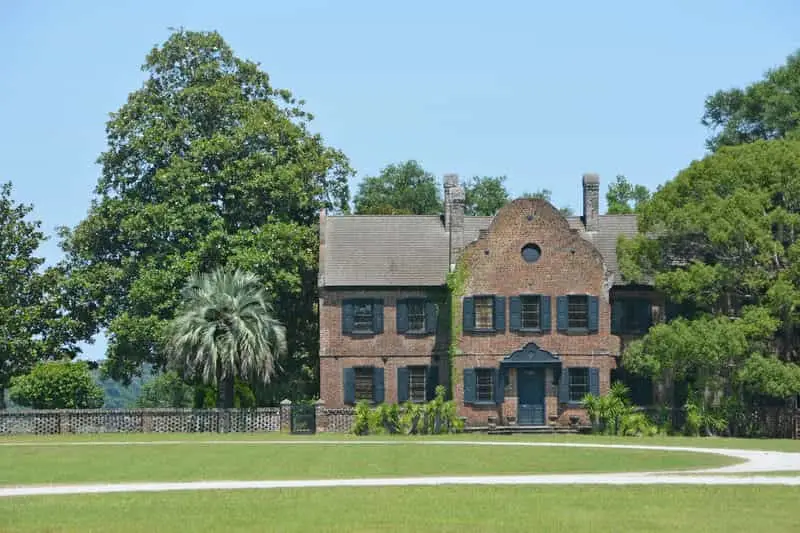 Middleton Place Building