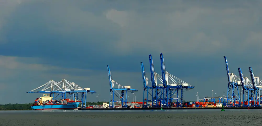 Charleston Port & Shipyard Tour - Carolina Marine Group